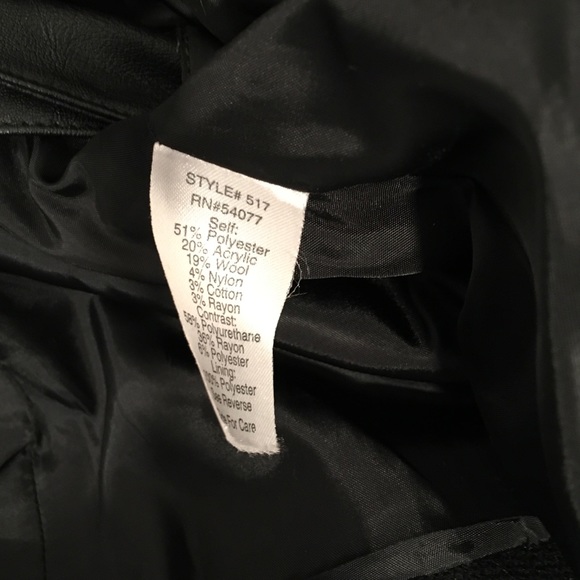 CaBi Grid Plaid Zip Up Vest - Picture 9 of 9